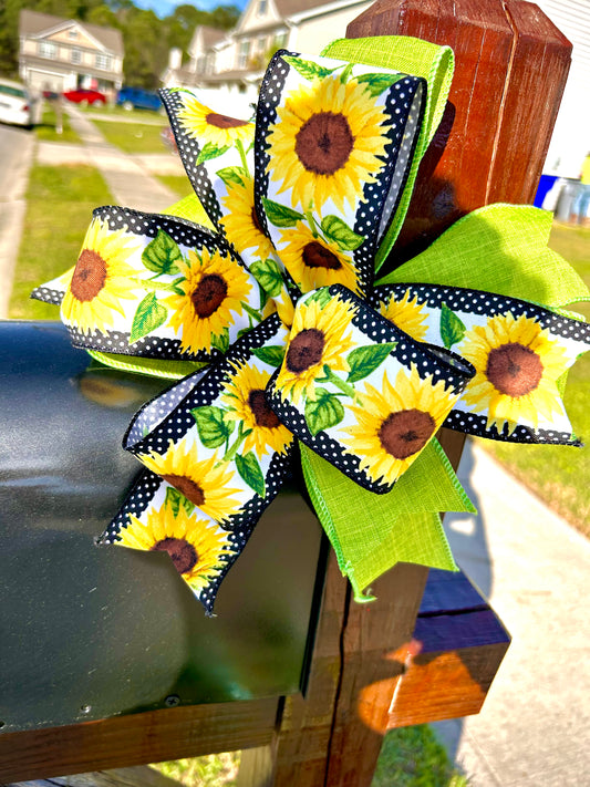 SUN FLOWER BOW